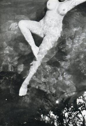 Henri Cartier-Bresson photo of Leonor Fini "Trieste" (1933)
